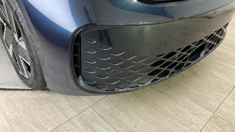 Volkswagen ID. Buzz 210kW Life Pro 86kWh 5dr LWB Auto [7 Seat] Electric Estate